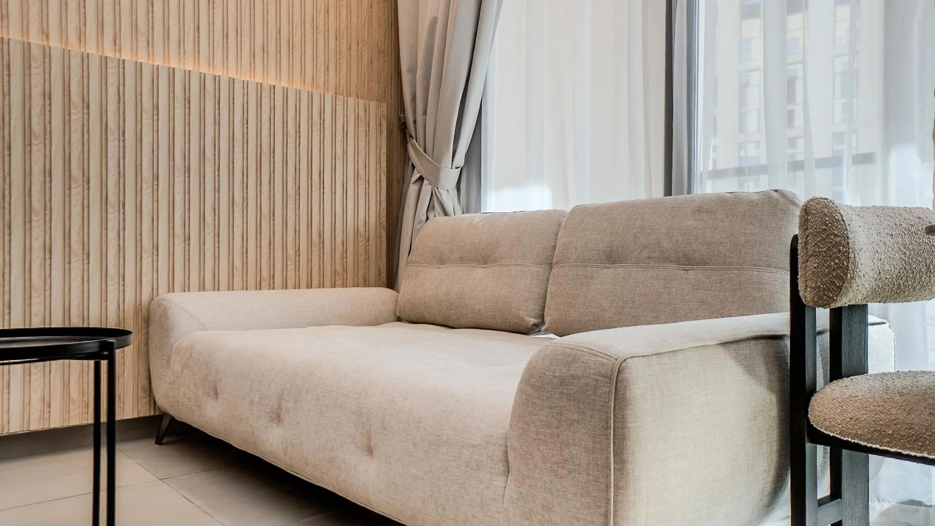 Studio Apartment With Balcony - Infinity View Sharjah